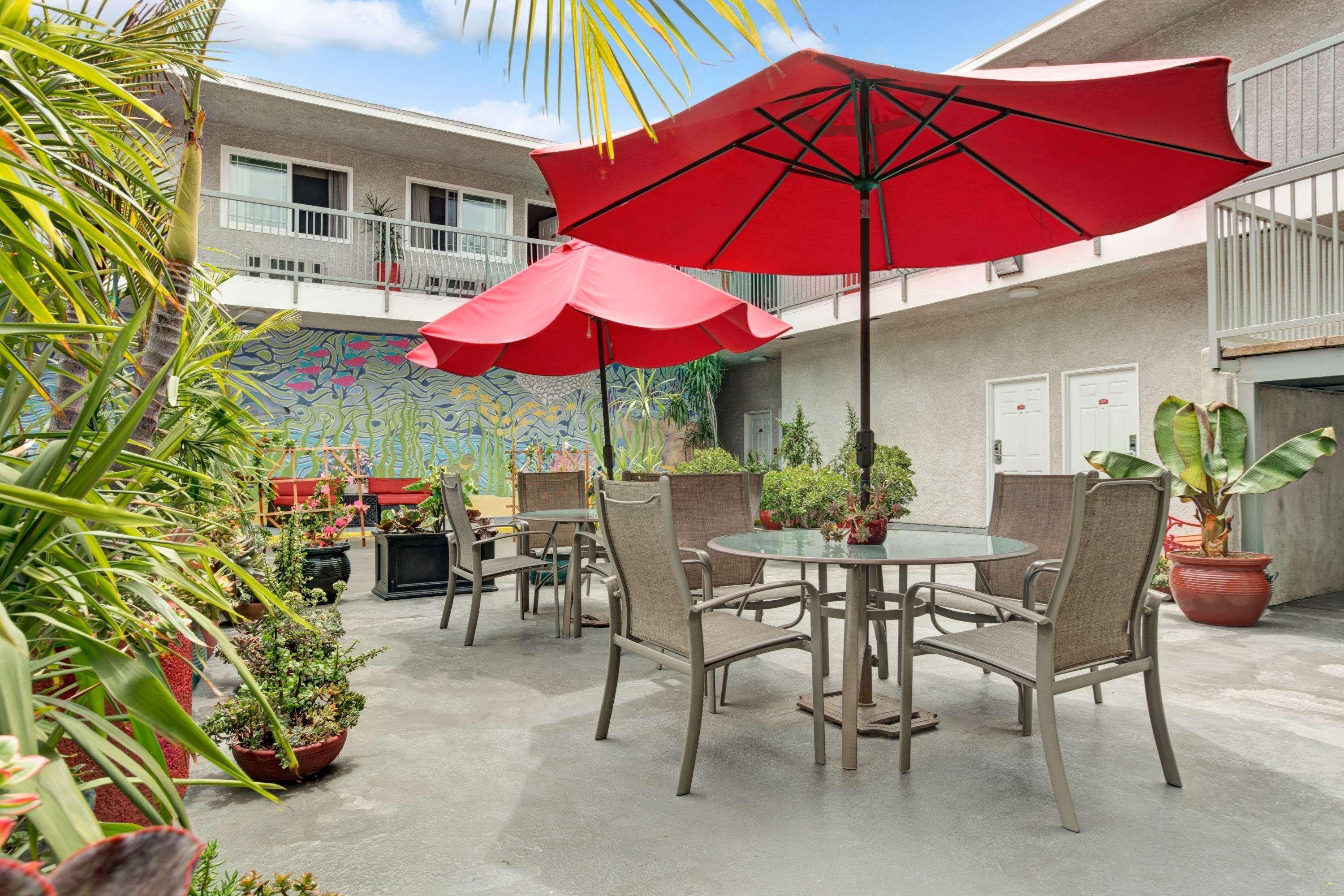 Ramada By Wyndham Redondo Beach Eksteriør bilde